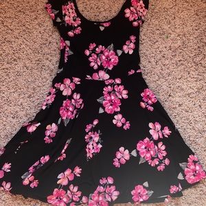 Short black Aeropostale dress with roses